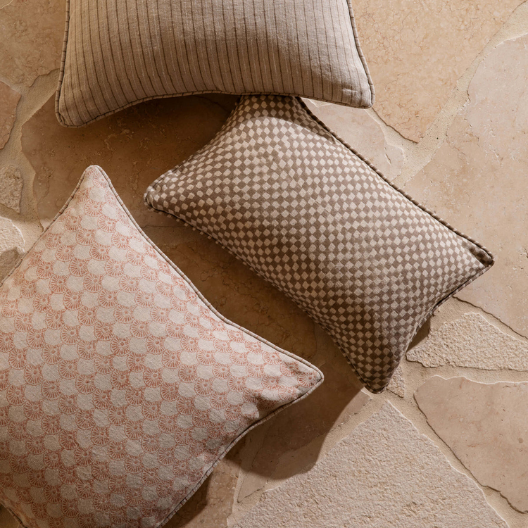 Gia Cushion