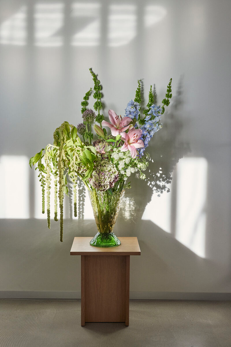 Abyss Vase