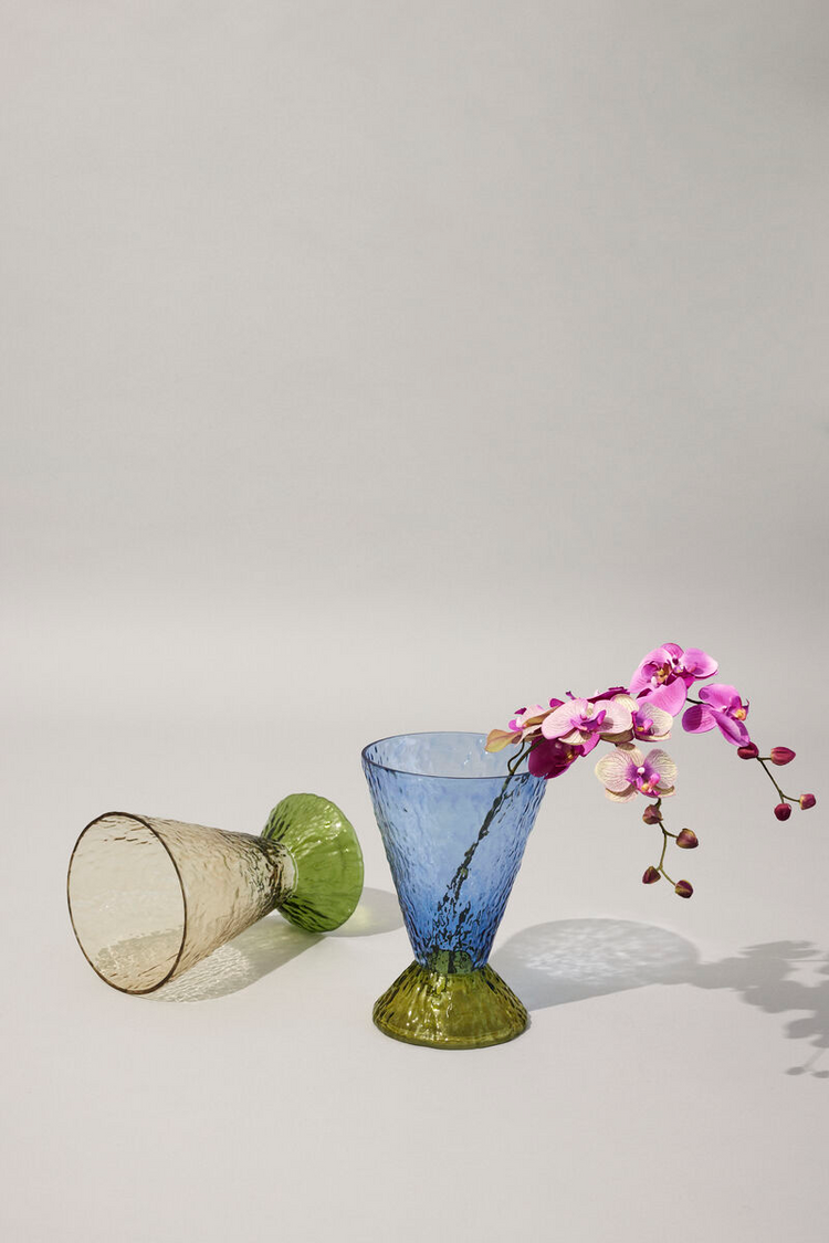 Abyss Vase