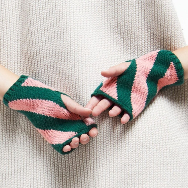 Linea Fingerless Mittens Mapoesie