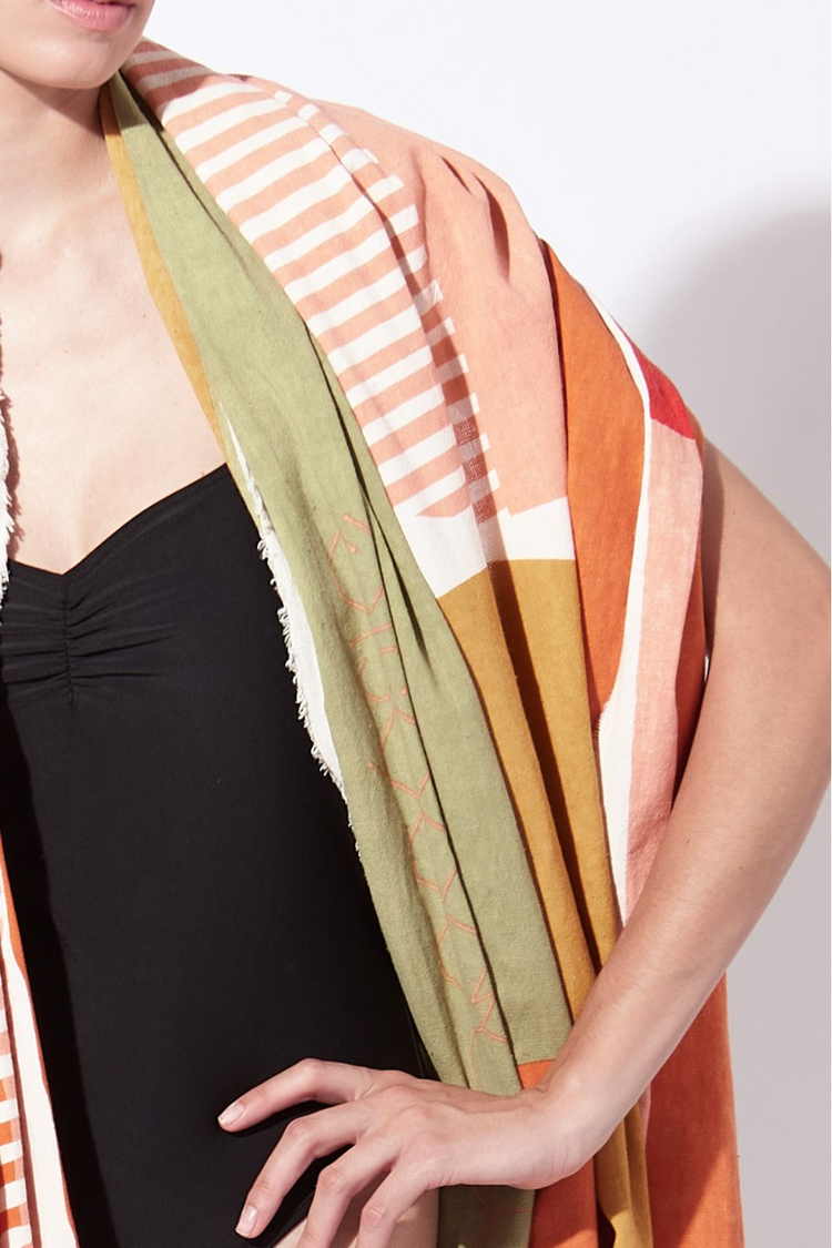 Mapoesie Abstract Beach Towel