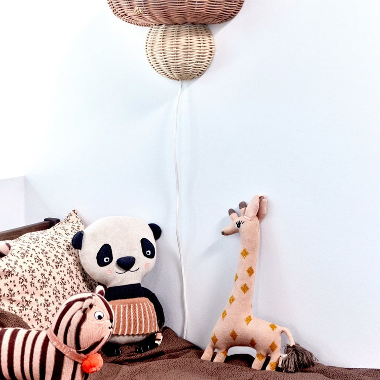 OYOY Darling Guggi Giraffe