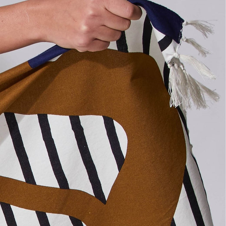 Soleil Couchant Beach Towel