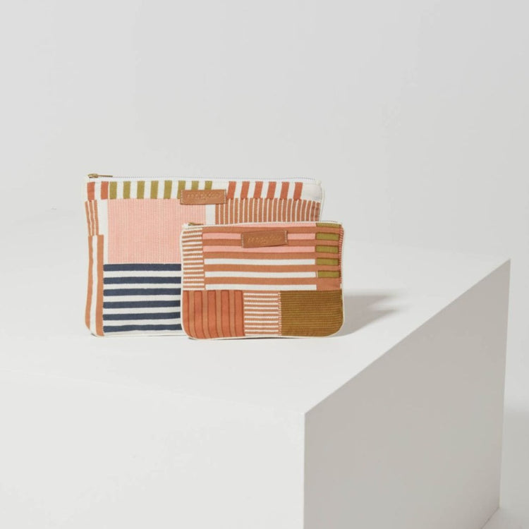 Mapoesie Drapeau Large Pouch