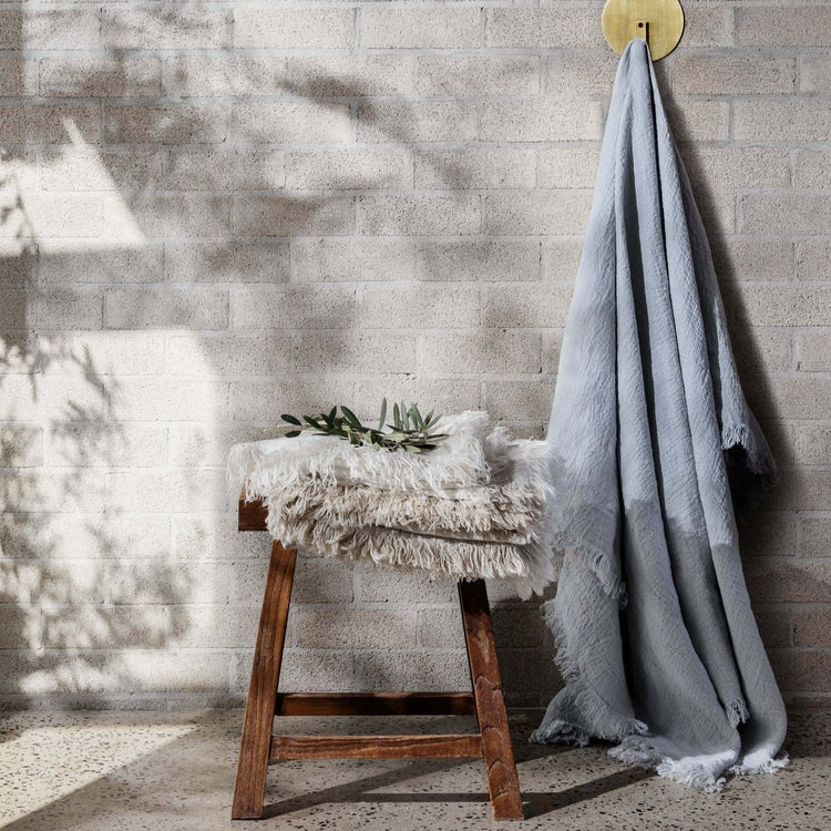 LMHome Ava Linen Throw