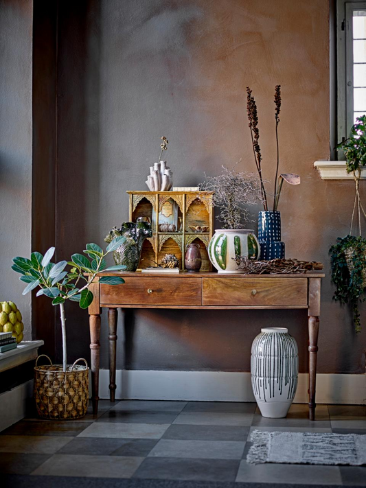 Mayim Vase